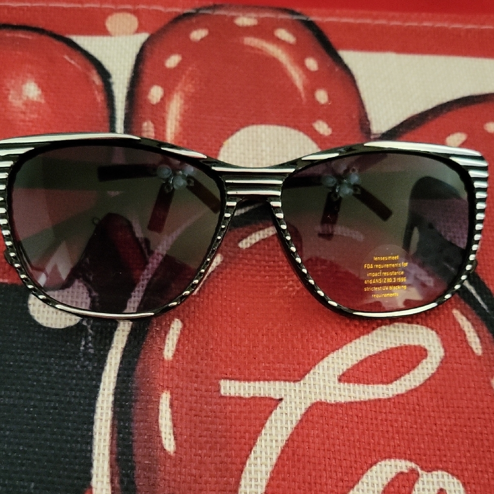 Black and Silver Striped Cat Eye Sunglasses